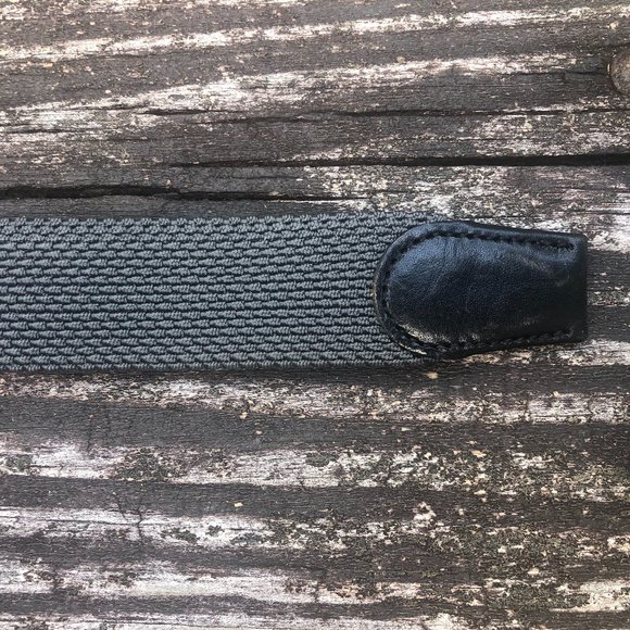 Nike Reversible Men's Gray/White Web Belt - Picture 7 of 7